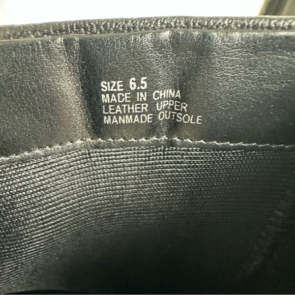 Very Volatile Womens Stacked Heeled Boots Black Leather Ankle Booties Size 6.5 - Picture 9 of 12